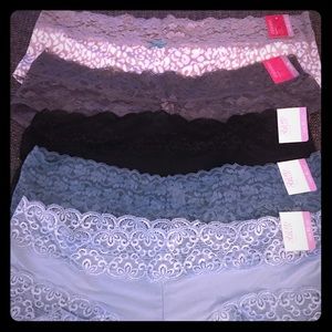 New XL women’s underwear.